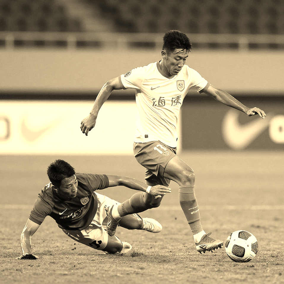 Ninh Bình 4-3 HAGL: Bốn bàn của mười người và bảy mươi phút HAGL không giải thích được