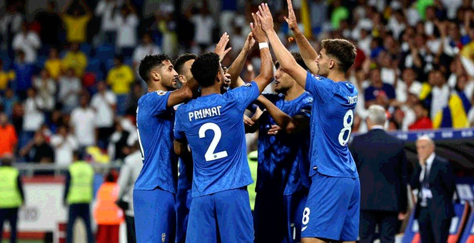 HLV Đinh Hồng Vinh chưa hài lòng dù U23 Việt Nam vào tứ kết ASIAD 2026