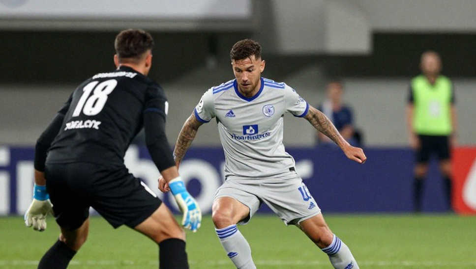 Nhịp đập V.League: Câu chuyện từ khoảng lặng giữa hai lời đề nghị