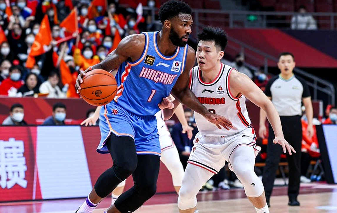 Lyceum 88-87 Mapua: Lance Aurigue stands tall as Jamike Jarin's era opens by a single point Lyceum 88-87 Mapua: Lance Aurigue stands tall as Jamike Jarin's era opens by a single point