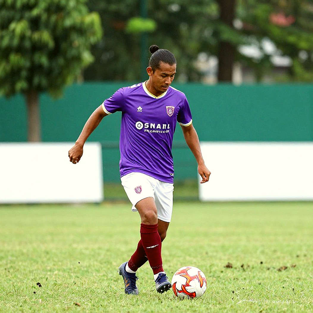 Derby thủ đô vòng 4 V.League: 270 phút chưa đủ để gọi tên một hàng thủ