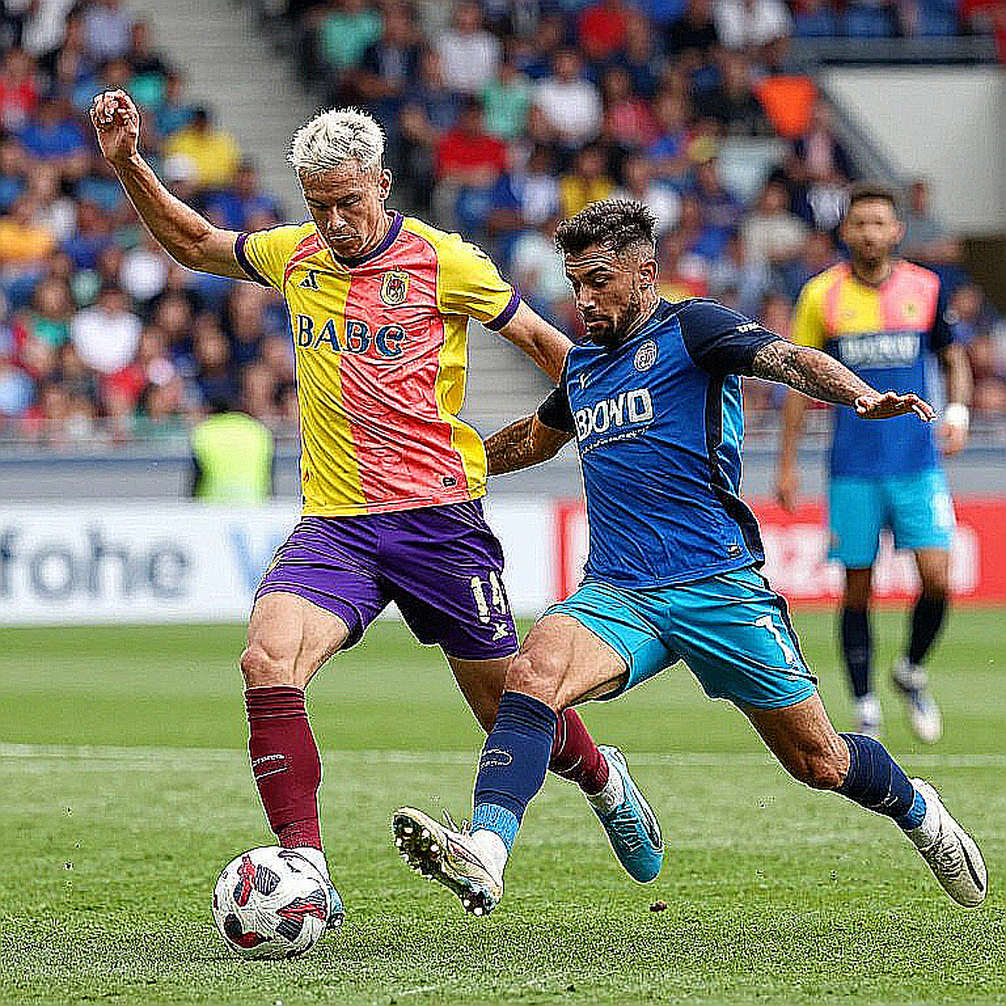 Gegenpressing đã bị giải mã: Khi hạng trung Bundesliga biến bóng đá thành điền kinh