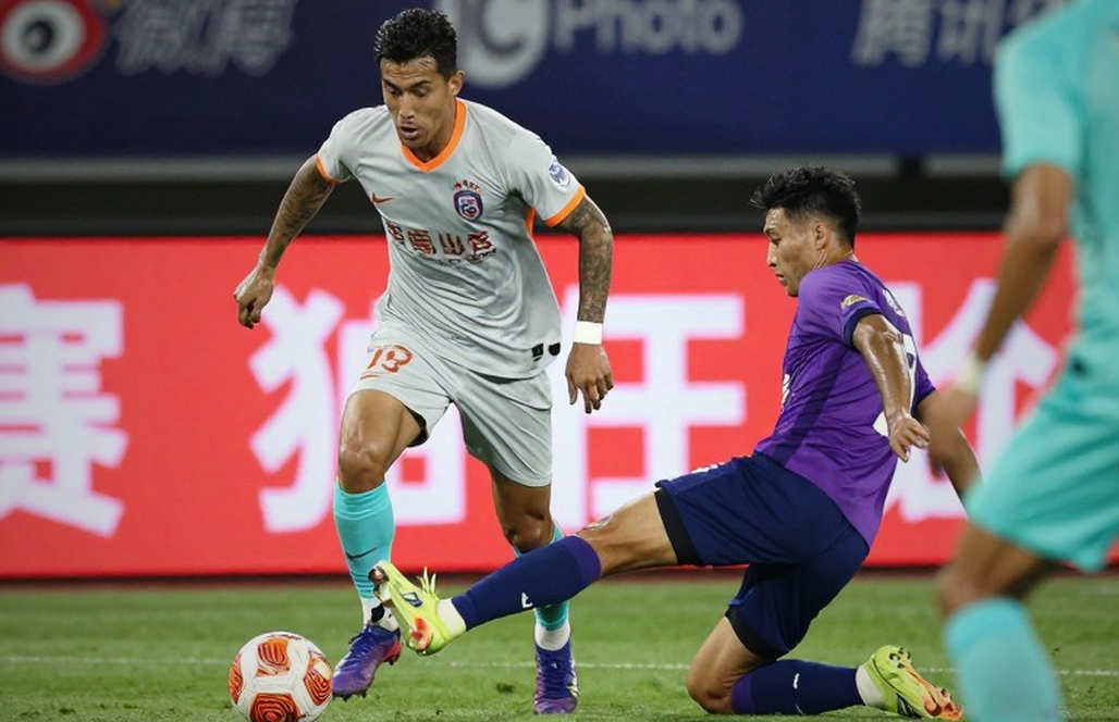Việt Nam 1-0 Philippines: Ba Điểm Vào Túi, Nhưng Bắp Chân Xuân Son Mới Là Món Nợ Thật Sự