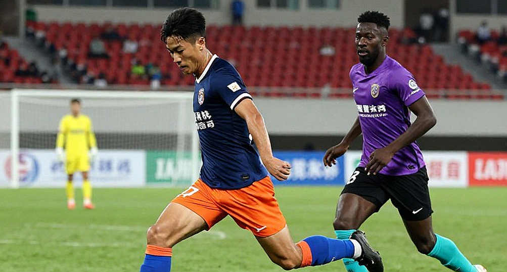 From the V.League Tunnel: Money, Academies and the Real Limits of Vietnamese Football From the V.League Tunnel: Money, Academies and the Real Limits of Vietnamese Football