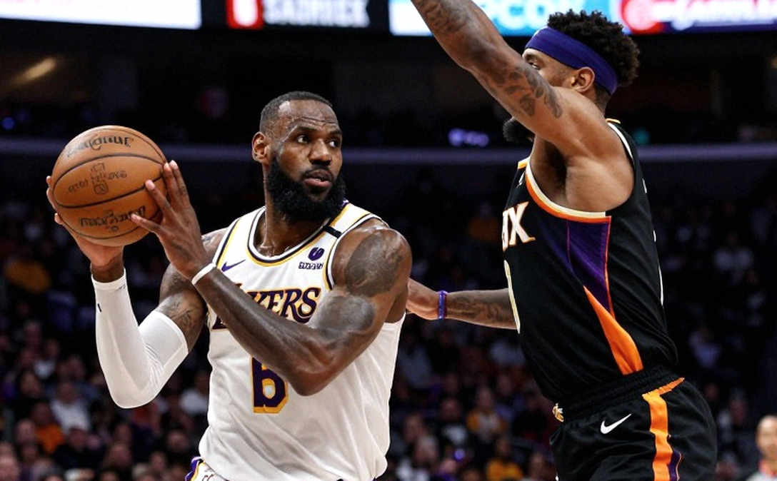 NBA siết chặt kỷ luật trần lương: Bài học cho PBA sau vụ Clippers và sự im lặng kéo dài 23 năm NBA siết chặt kỷ luật trần lương: Bài học cho PBA sau vụ Clippers và sự im lặng kéo dài 23 năm