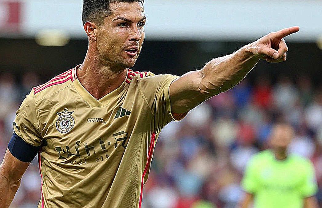 Thẻ đỏ của Đoàn Văn Hậu ở derby Hà Nội: VAR nâng thẻ, án phạt tối thiểu ba trận và thiệt hại kép của hai CLB