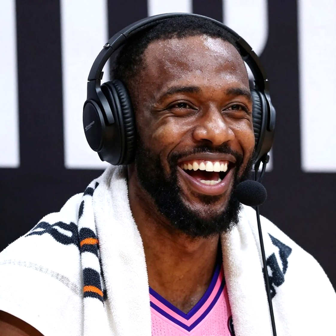 PAOK thắng Udine 89-71: Cedi Osman tỏa sáng trong trận giao hữu đầu tiên của HLV Andrea Trinchieri PAOK thắng Udine 89-71: Cedi Osman tỏa sáng trong trận giao hữu đầu tiên của HLV Andrea Trinchieri